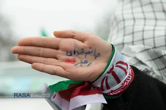 منتخب عکس&zwnj;های خبر گزاری رسا از راهپیمایی ۲۲ بهمن ۱۴۰۰