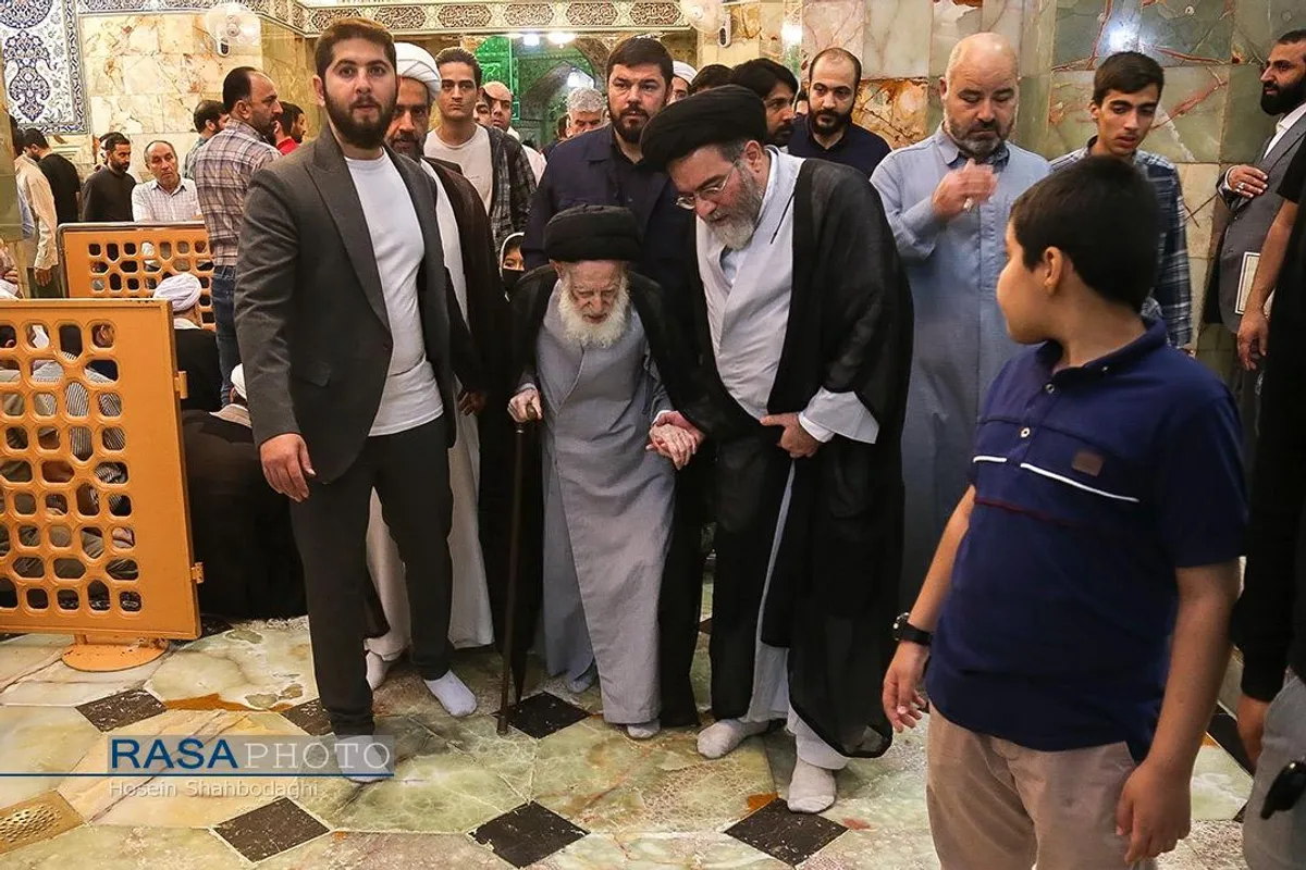 تشرف حضرت آیت الله شبیری زنجانی به حرم حضرت فاطمه معصومه (سلام&zwnj;الله&zwnj;علیها)