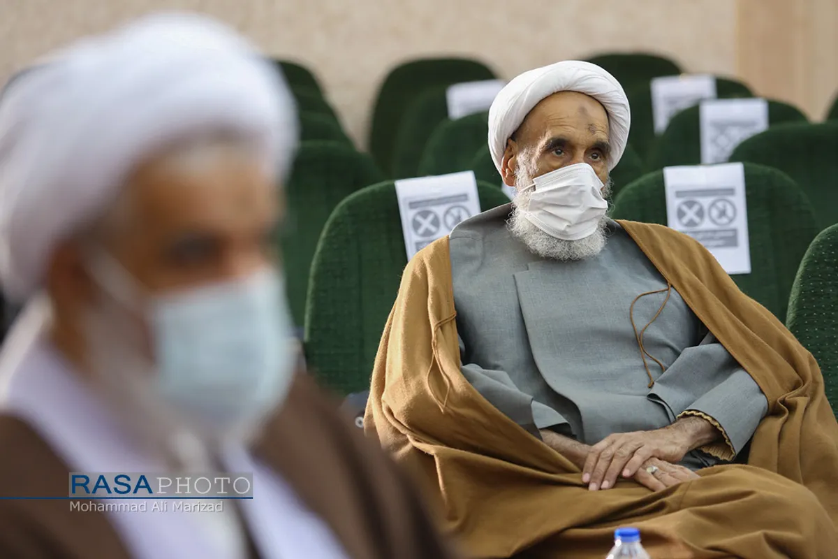 حضور وزیر بهداشت در جلسه جامعه مدرسین