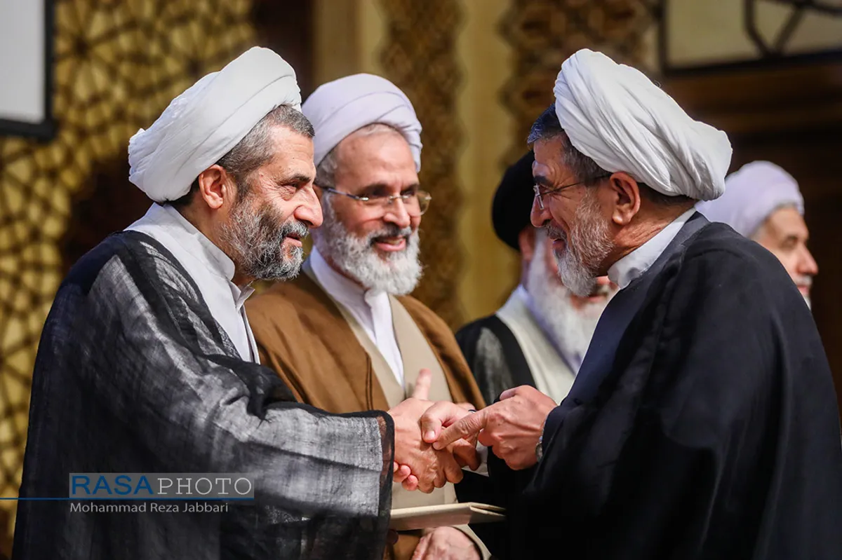 اجلاسیه اساتیدسطوح عالی خارج و مراکز تخصصی حوزه علمیه قم&lrm;&lrm;