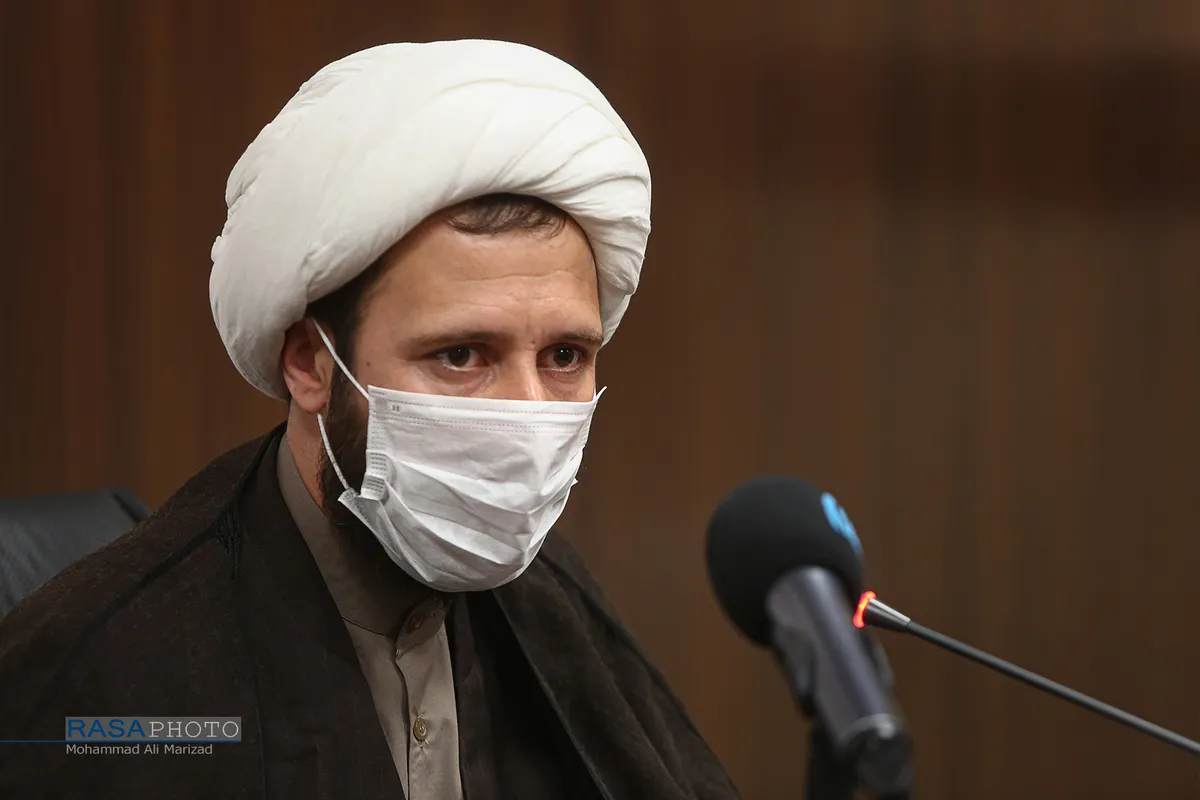 مراسم رونمایی از کتاب "سنگی که سهم من شد"