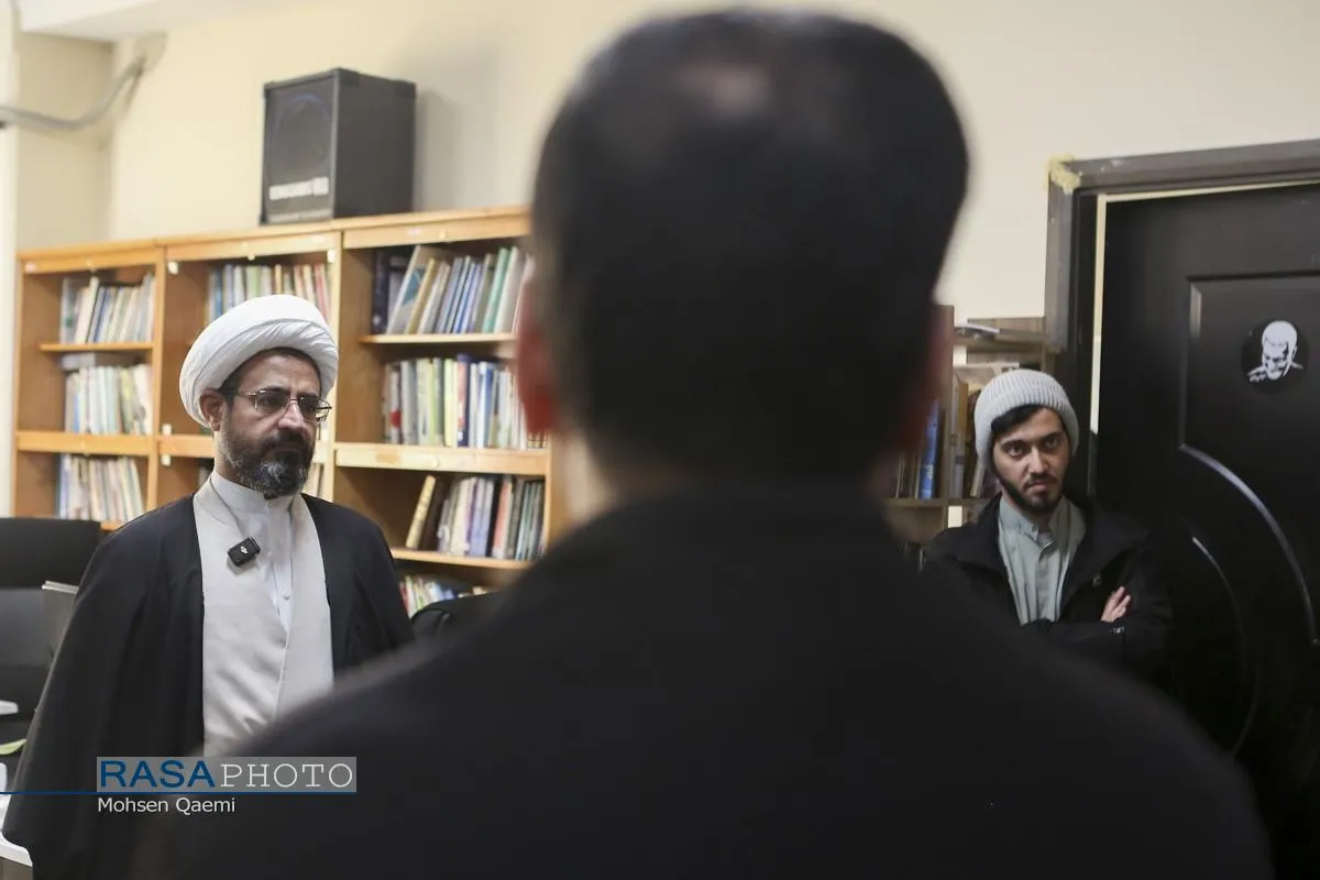 بازدید مدیر حوزه علمیه استان چهارمحال و بختیاری از خبرگزاری رسا