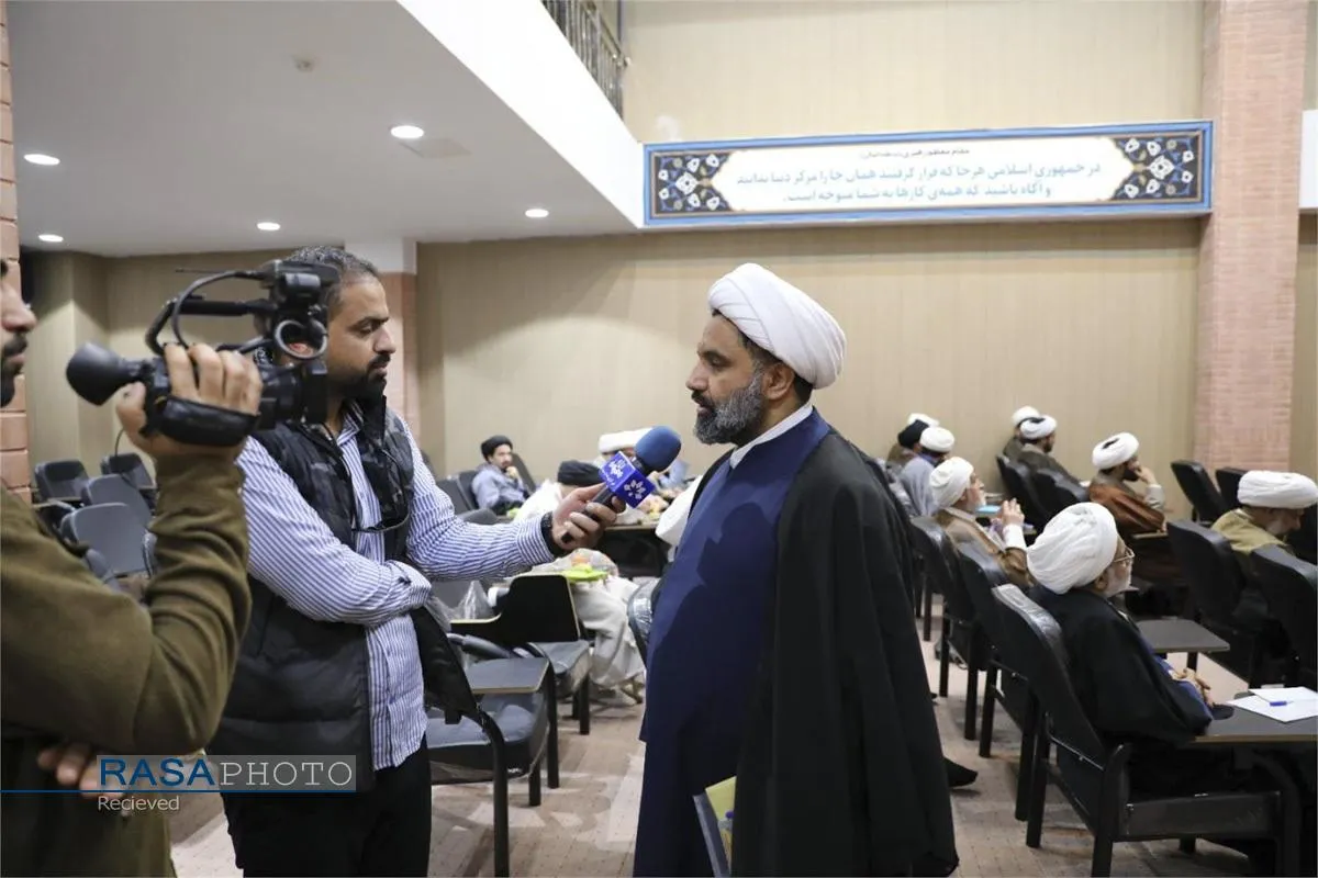 گردهمایی اساتید و فضلای حوزه علمیه خوزستان با حضور آیت الله محسن اراکی