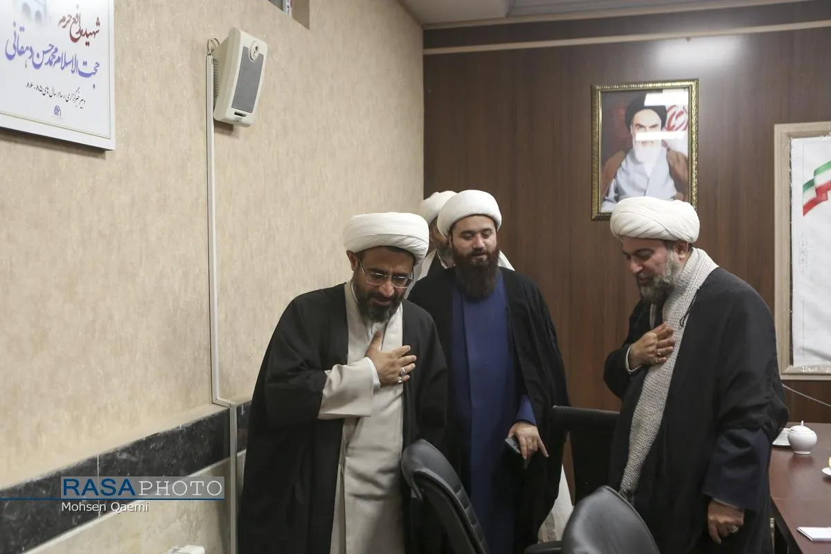 بازدید مدیر حوزه علمیه استان چهارمحال و بختیاری از خبرگزاری رسا