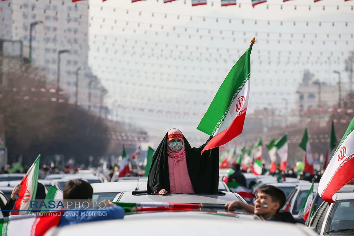 راهپیمایی خودرویی ۲۲ بهمن در مشهد مقدس