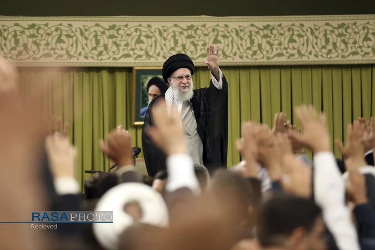 دیدار معلمان با رهبر معظم انقلاب