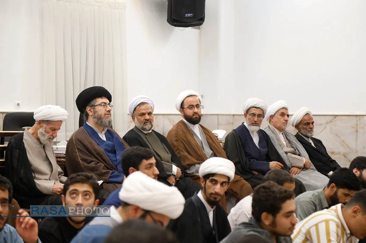 بزرگداشت شهدای غزه و اعلام حمایت از ملت فلسطین در دفتر حضرت آیت&zwnj;الله نوری همدانی