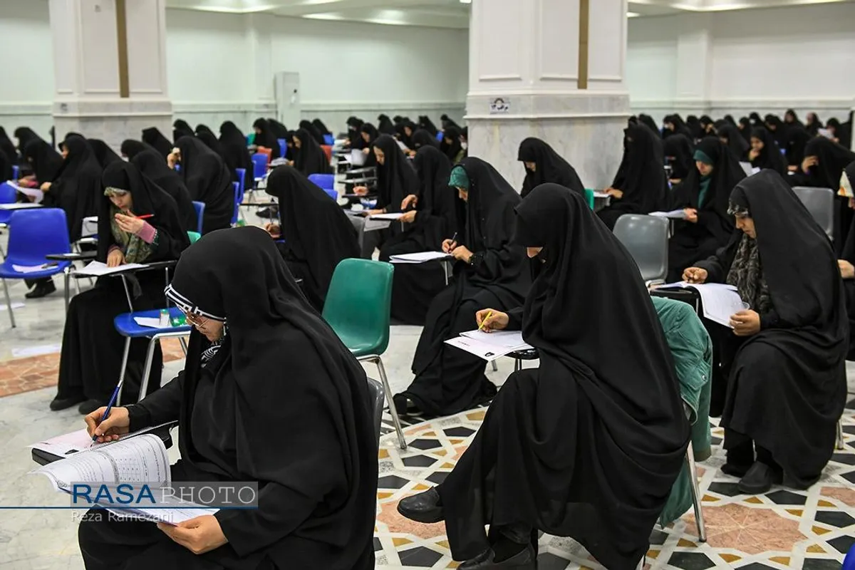 آزمون ورودی داوطلبان سال تحصیلی ۱۴۰۴-۱۴۰۳ جامعه الزهرا (سلام&zwnj;الله&zwnj;علیها)