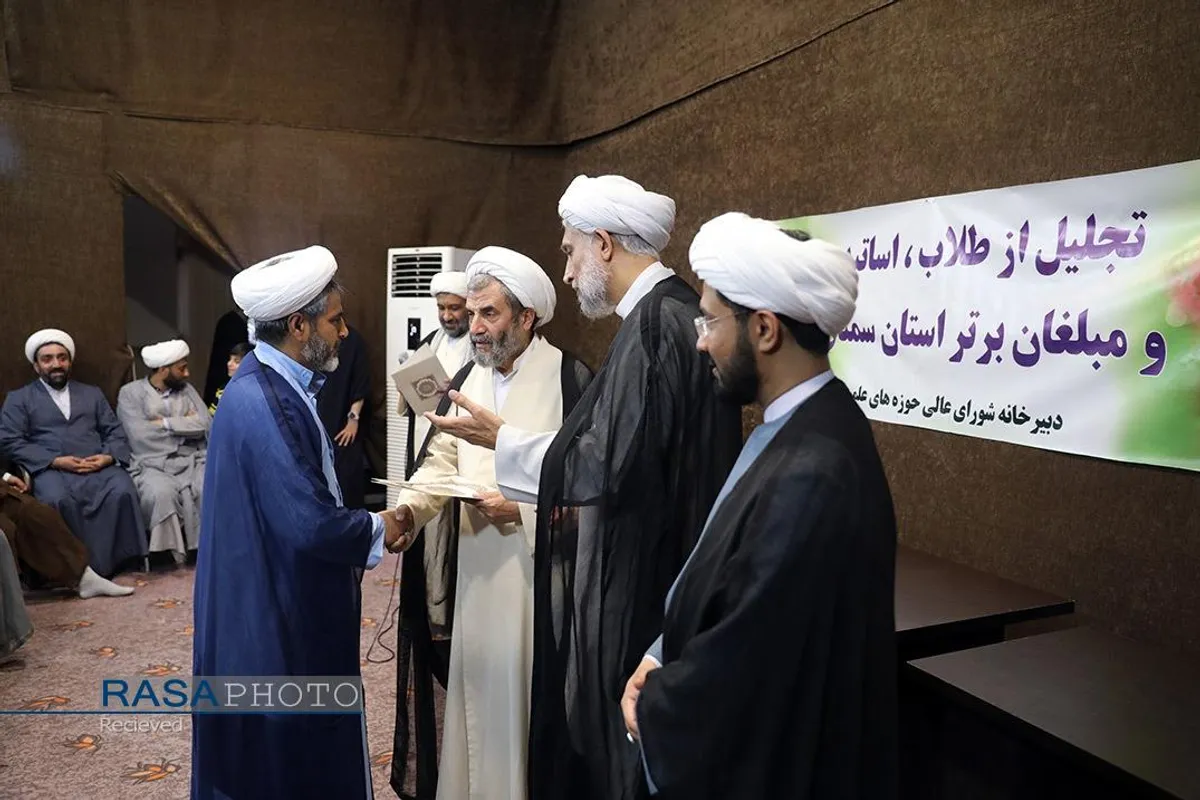 سفر حجت الاسلام والمسلمین رحیمیان مسئول دبیرخانه شورای عالی حوزه&zwnj;های علمیه به استان سمنان-۲