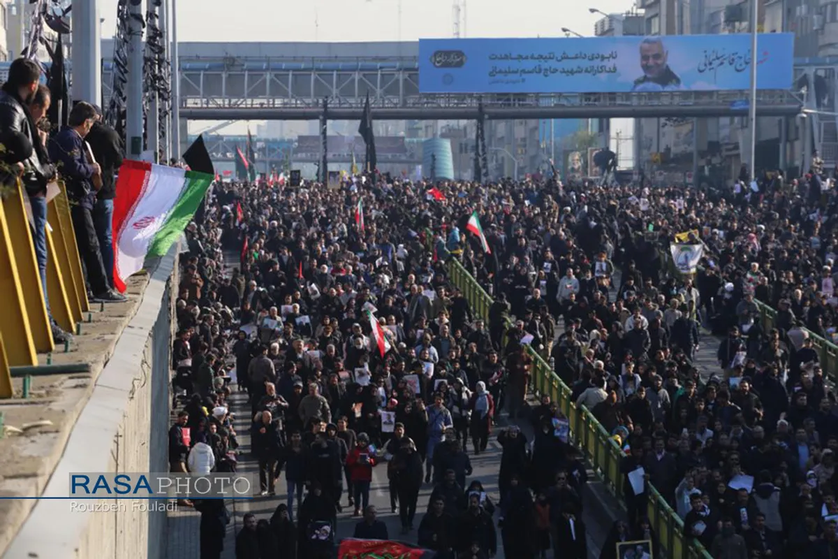 تشییع باشکوه سپهبد شهید حاج قاسم سلیمانی در تهران