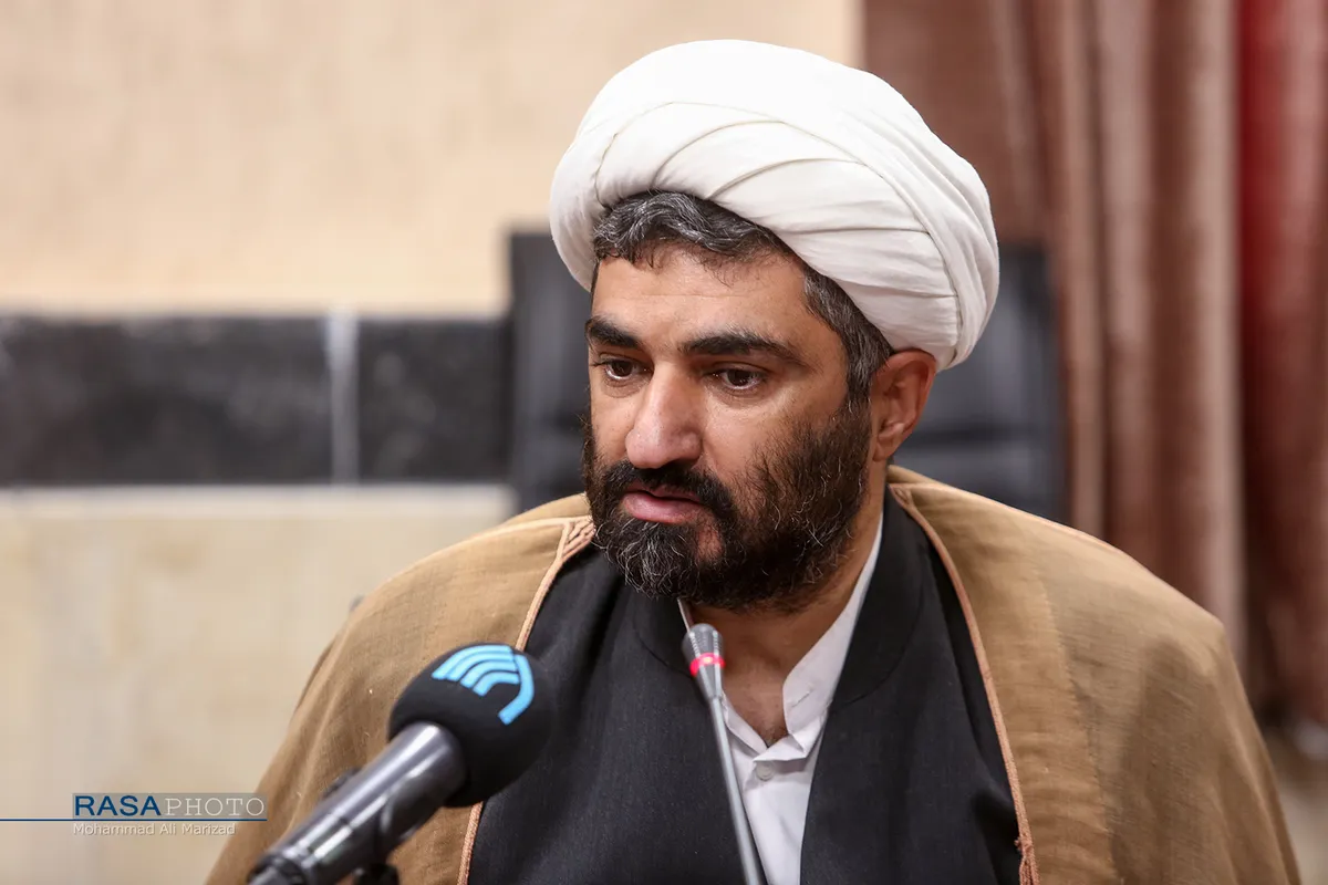 مراسم رونمایی از کتاب "سنگی که سهم من شد"