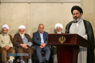 دیدار دست اندرکاران و کارگزاران حج با مقام معظم رهبری
