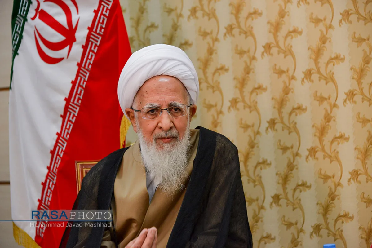 دیدار مدیر حوزه علمیه خراسان با آیت الله جوادی آملی&lrm;