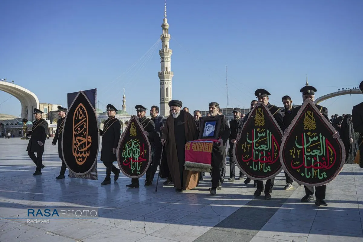 آئین تعویض پرچم مسجد مقدس جمکران در پی شهادت حضرت آیت&zwnj;الله&zwnj;العظمی خامنه&zwnj;ای (قدس&zwnj;سره)