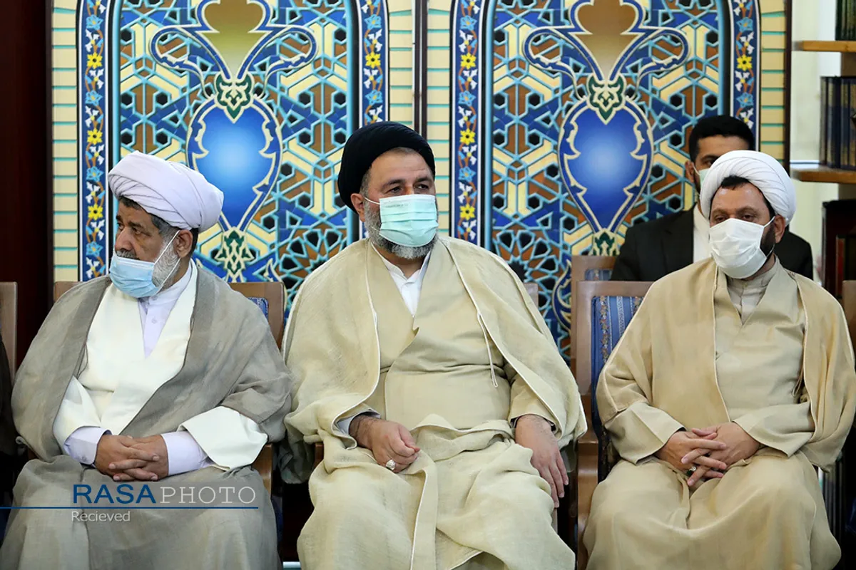 دیدار جمعی از علما و شخصیت&zwnj;های حوزوی با رئیس جمهور