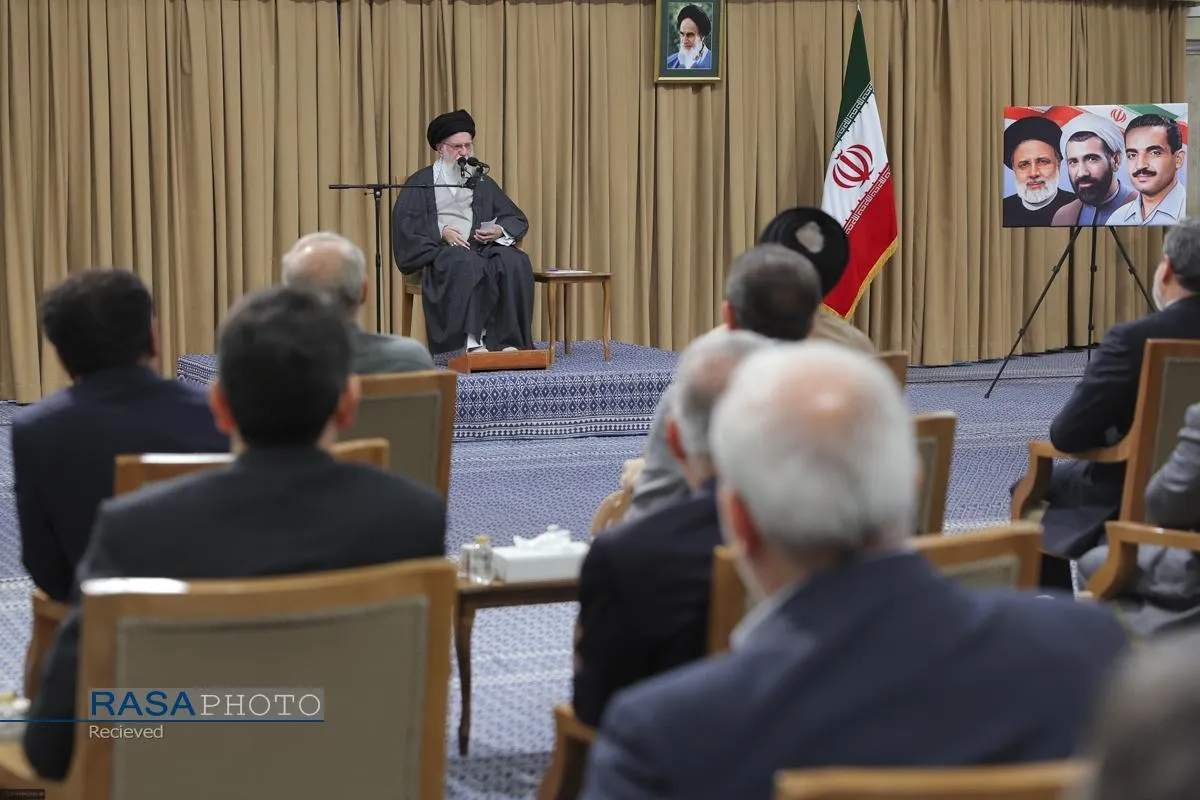 دیدار رئیس&zwnj; جمهور و اعضای هیئت دولت با رهبر معظم انقلاب