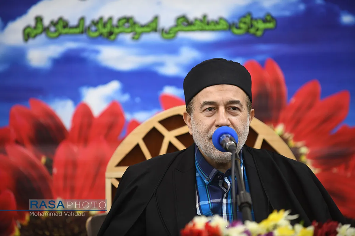 جشن بزرگ دهه فجر انقلاب اسلامی با سخنرانی دکتر صفار هرندی