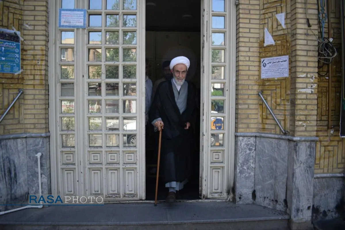 دیدار مدیرعامل خبرگزاری رسا با آیت&zwnj;الله جواد باقری بنابی