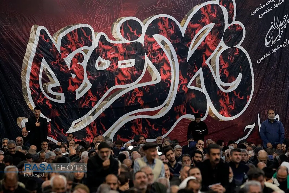 عزاداری روز شهادت حضرت صدیقه کبری (سلام&zwnj;الله&zwnj;علیها) در حرم مطهر رضوی