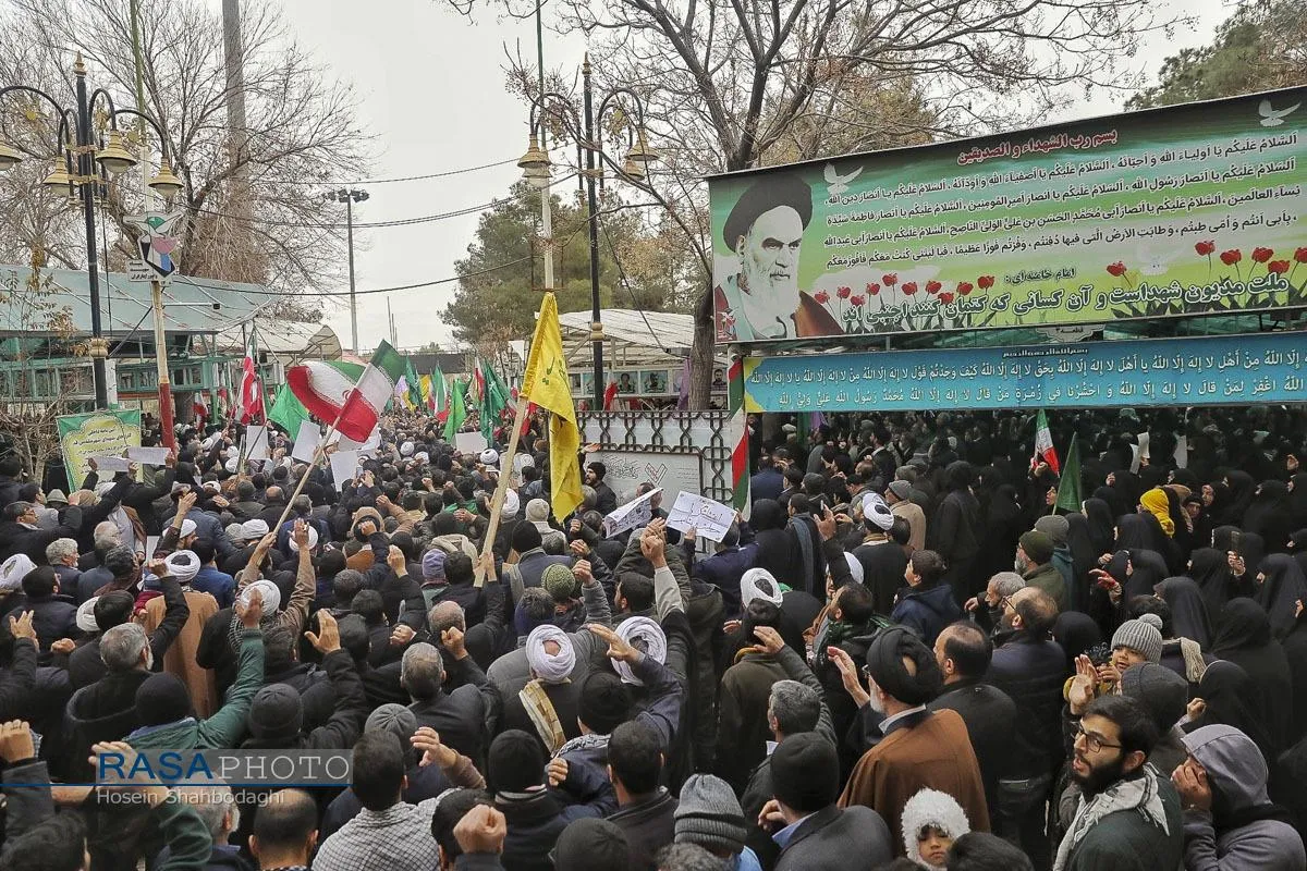 قیام مردم قم علیه اغتشاشگران