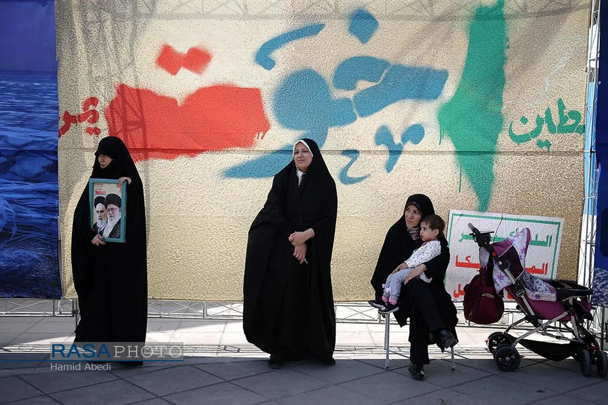 راهپیمایی حماسی و تشییع شهدای راه قدس مردم تهران