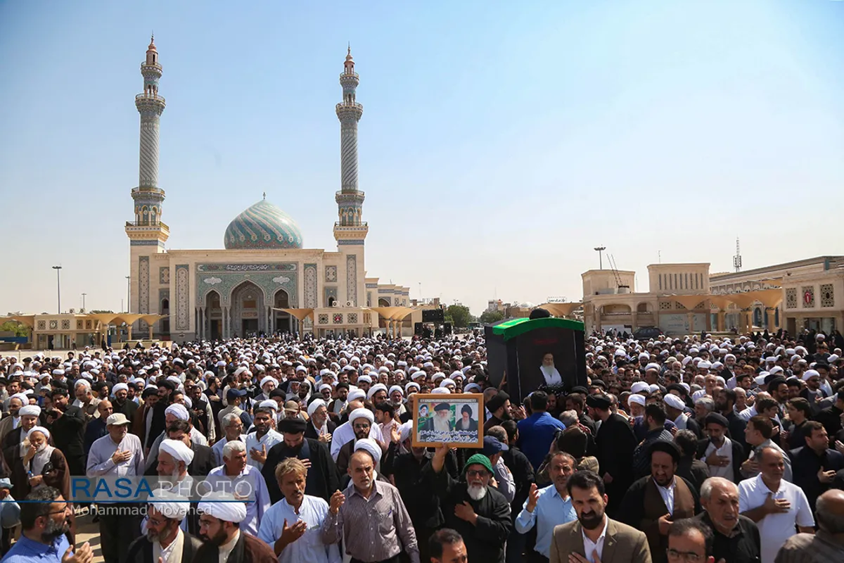 تشییع پیکر آیت الله سید محمد حسینی شاهرودی در قم