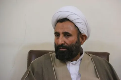 نفوذ در مراکز آموزشی و پژوهشی حوزه با هدف تغییر مسیر