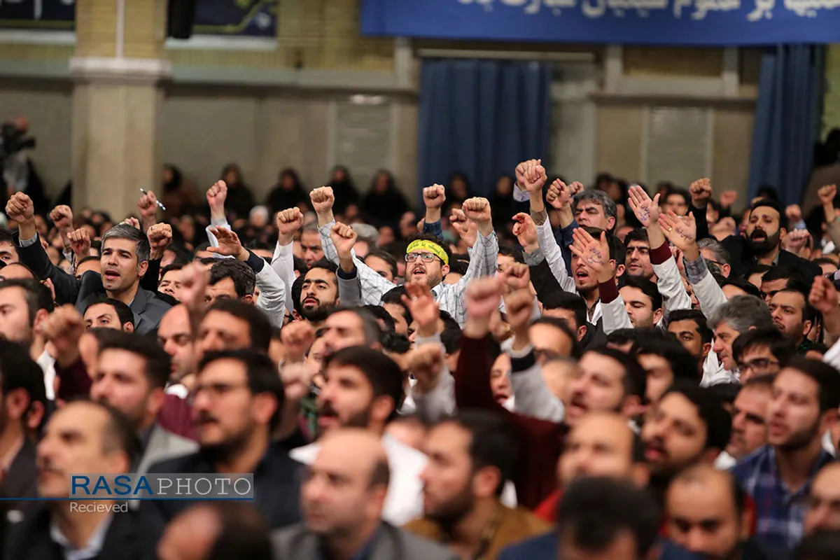 دیدار پرستاران با مقام معظم رهبری