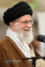دیدار مداحان اهل&zwnj;بیت (علیهم&zwnj;السلام) با مقام معظم رهبری