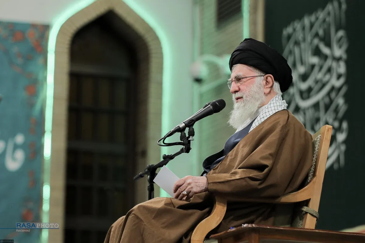 دیدار هزاران نفر از زنان و دختران با رهبر انقلاب