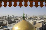 آیین تعویض پرچم گنبد منور رضوی در روز میلاد حضرت امام رضا (علیه&zwnj;السلام)