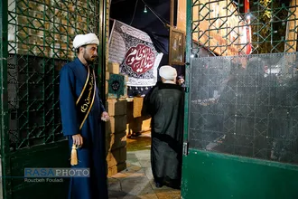عزاداری شب هشتم محرم در مدرسه علمیه مروی تهران | عکس&zwnj;های منتخب خبرگزاری رسا از عزاداری دهه اول محرم ۱۳۹۸