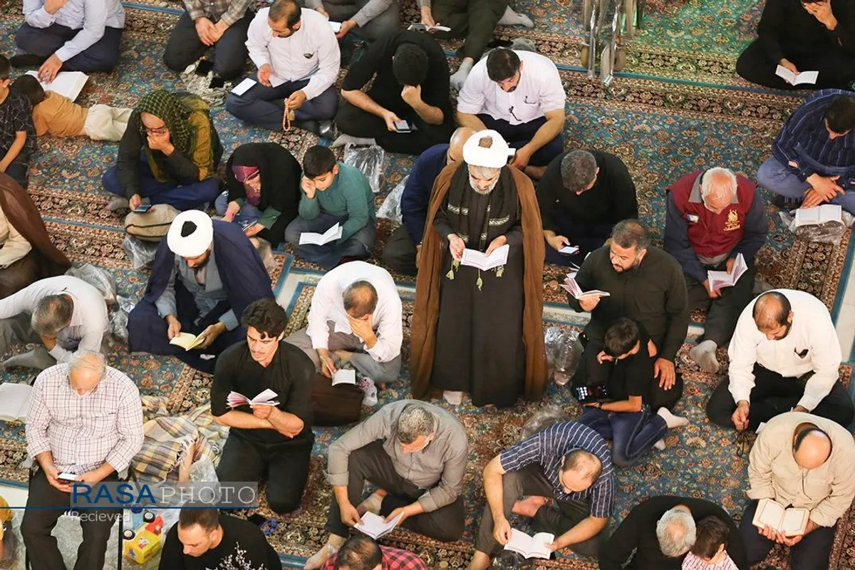 مراسم قرائت دعای عرفه امام حسین (ع) در مسجد جمکران