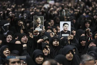 مراسم عزاداری شب تاسوعا در جوار محل شهادت رهبر شهید انقلاب اسلامی