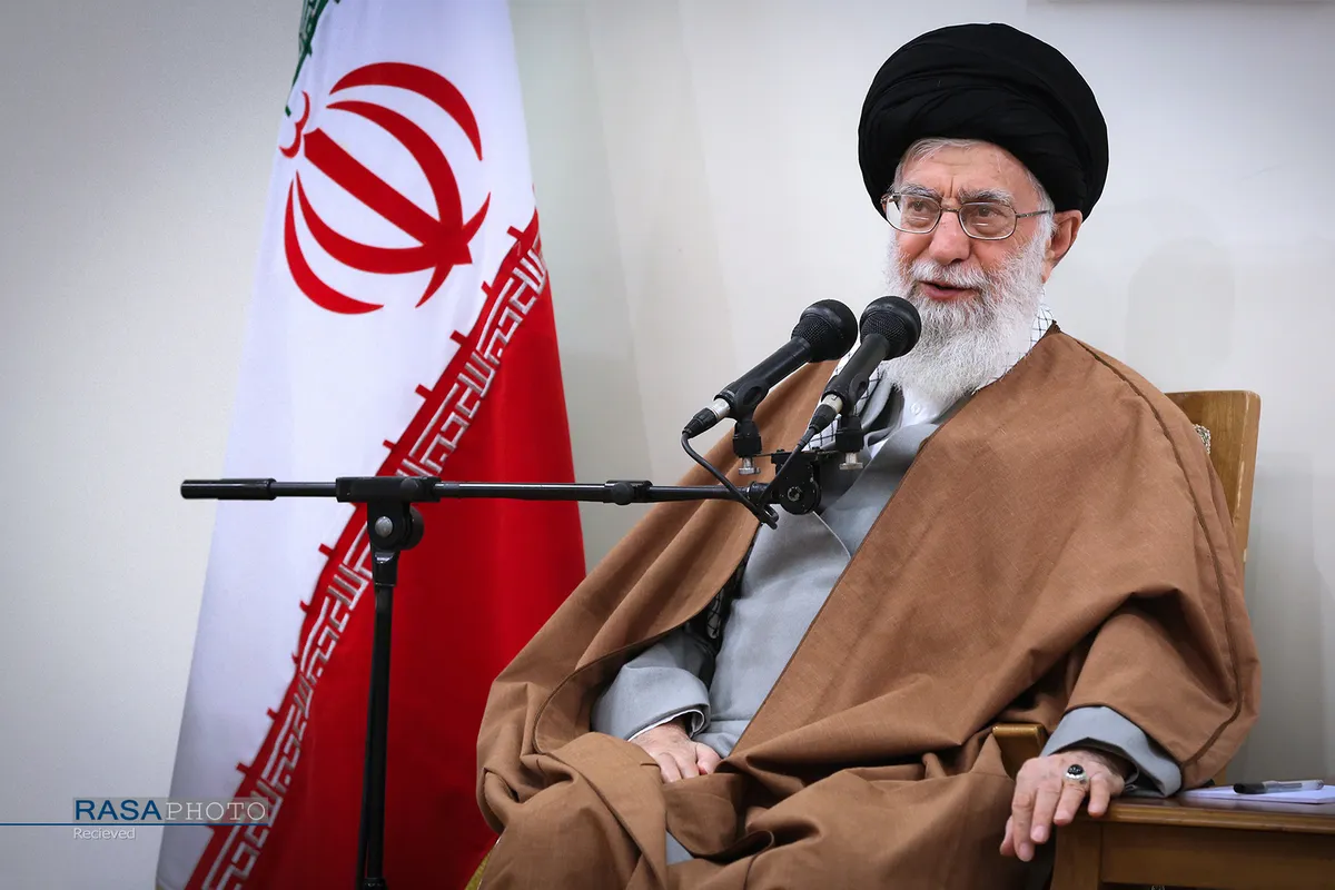 دیدار دست&zwnj;اندرکاران کنگره بزرگداشت شهدای استان کرمان با رهبر انقلاب