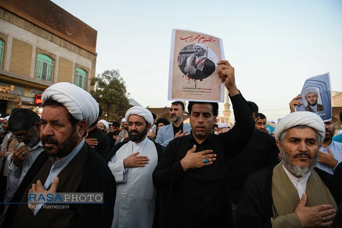 تشییع پیکر پاک شهید حجت&zwnj;الاسلام حجت اعتبار در قم