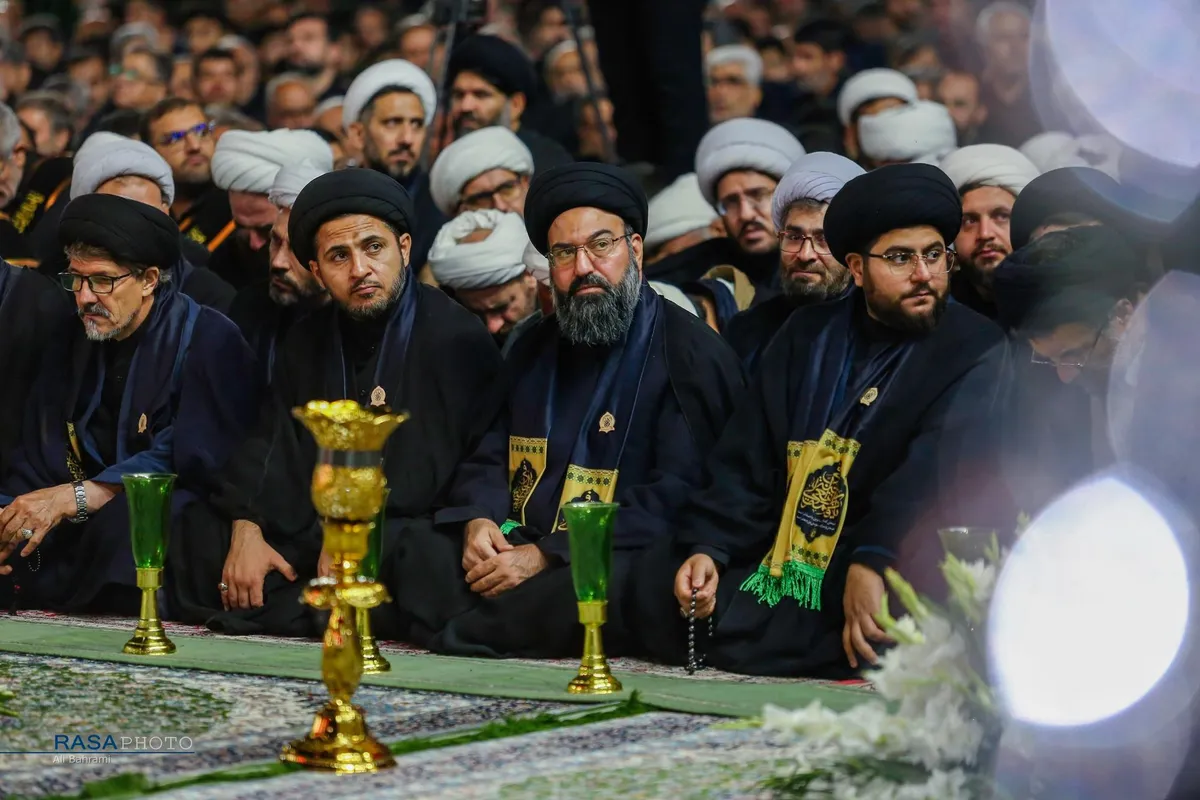آیین شمعدان&zwnj; در شام رحلت بانوی کرامت (س)