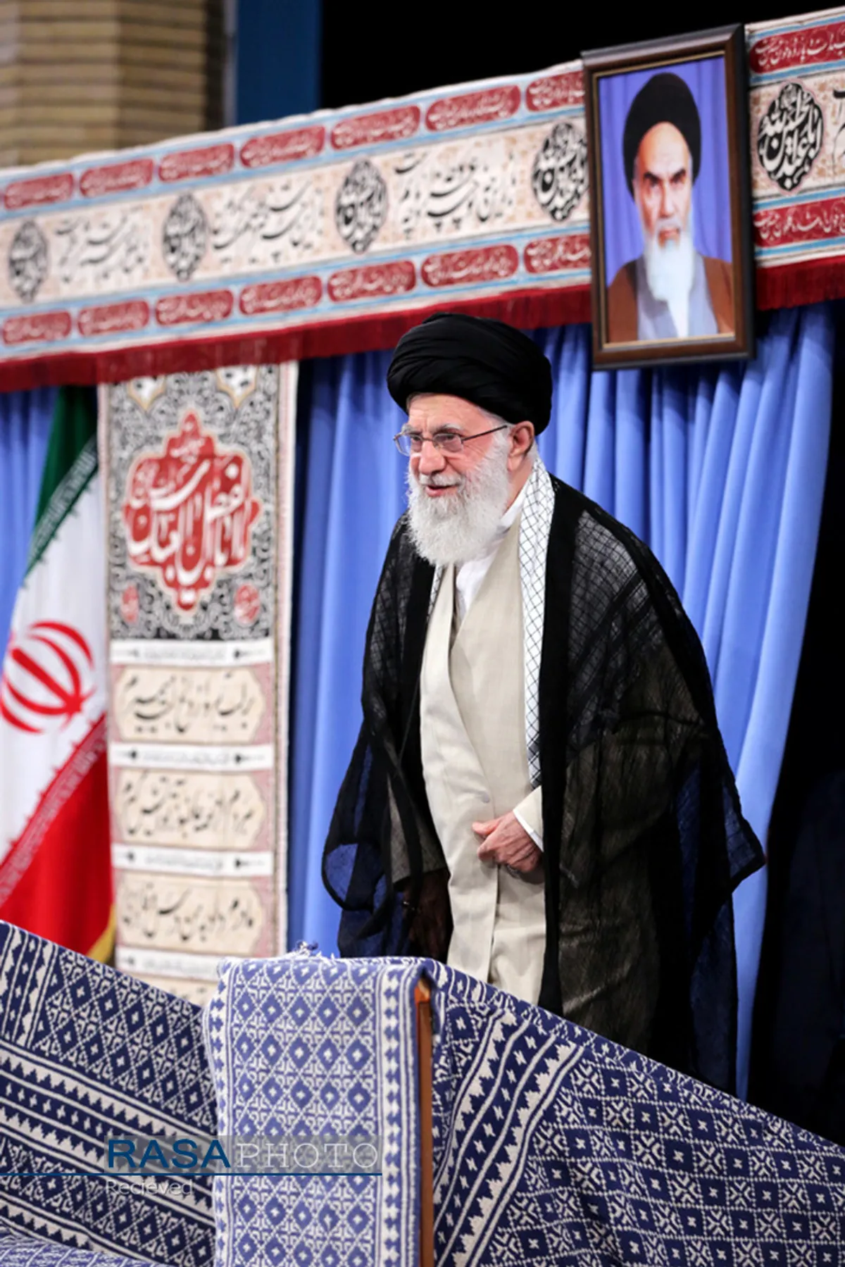 دیدار جمعی از موکب&zwnj;داران عراقی با مقام معظم رهبری