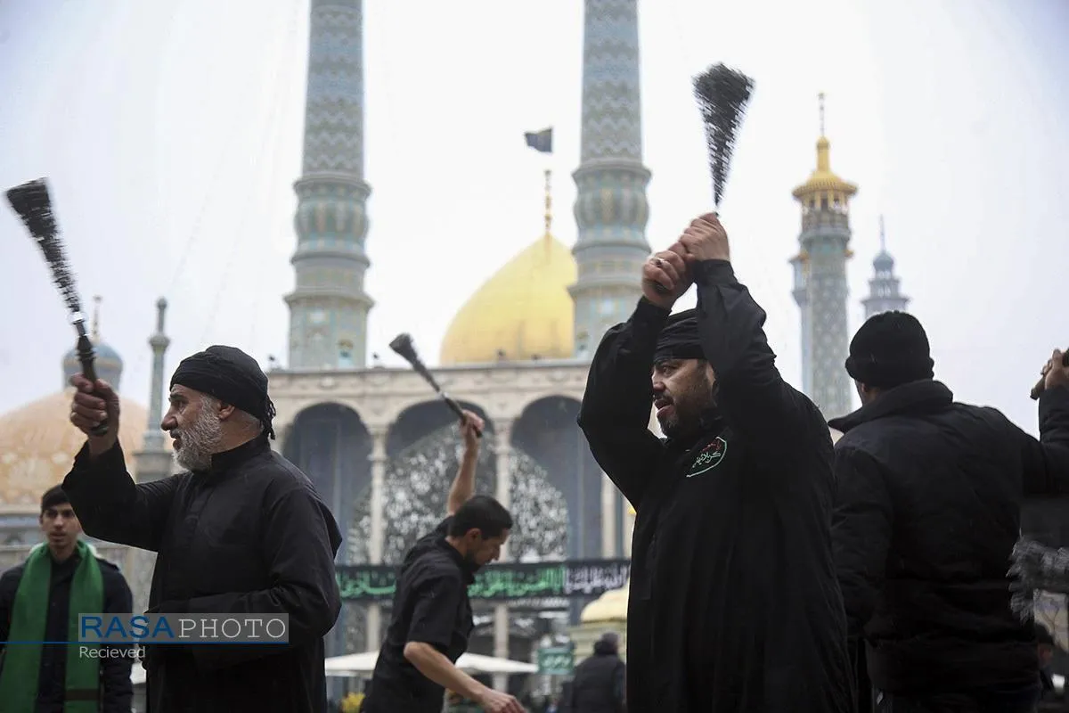 عزاداری روز شهادت امام هادی(ع) در حرم کریمه اهل&zwnj;بیت (ع)