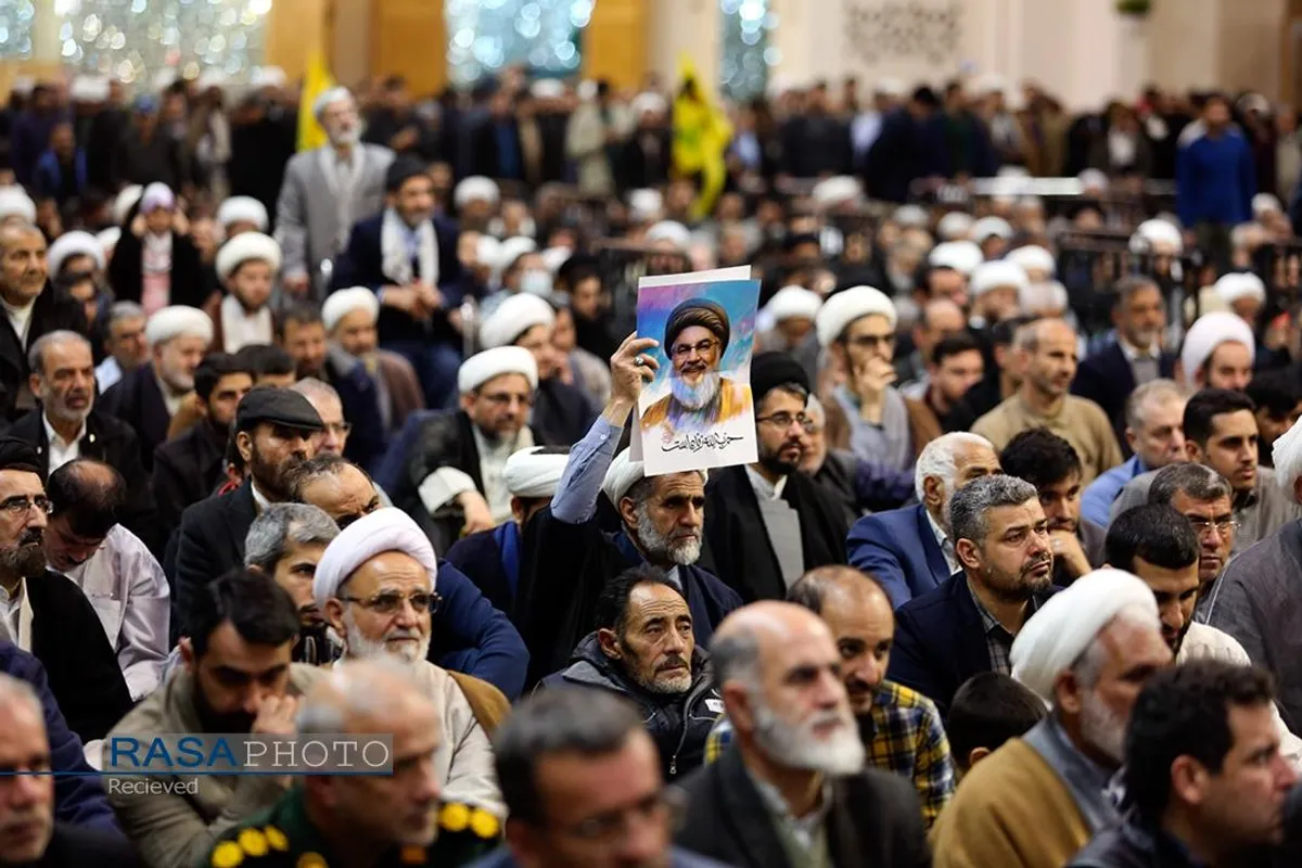 گرامیداشت فرماندهان شهید حزب&zwnj;الله در حرم بانوی کرامت