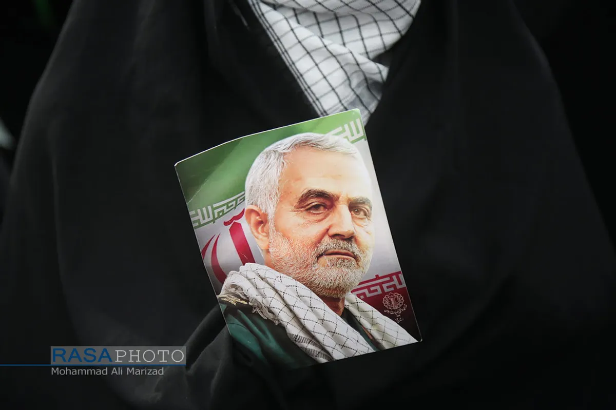 راهپیمایی نمازگزاران قم در حمایت ازسپاه و اقتدار و امنیت نظام اسلامی