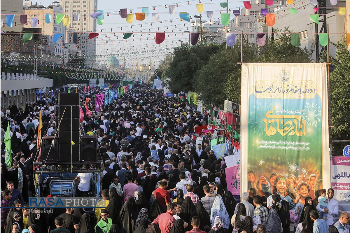 جشن بزرگ امام رضایی&zwnj;ها در مشهد مقدس