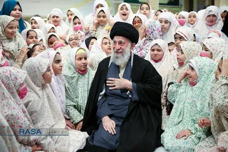 مراسم جشن تکلیف دختران دانش&zwnj;آموز با حضور مقام معظم رهبری