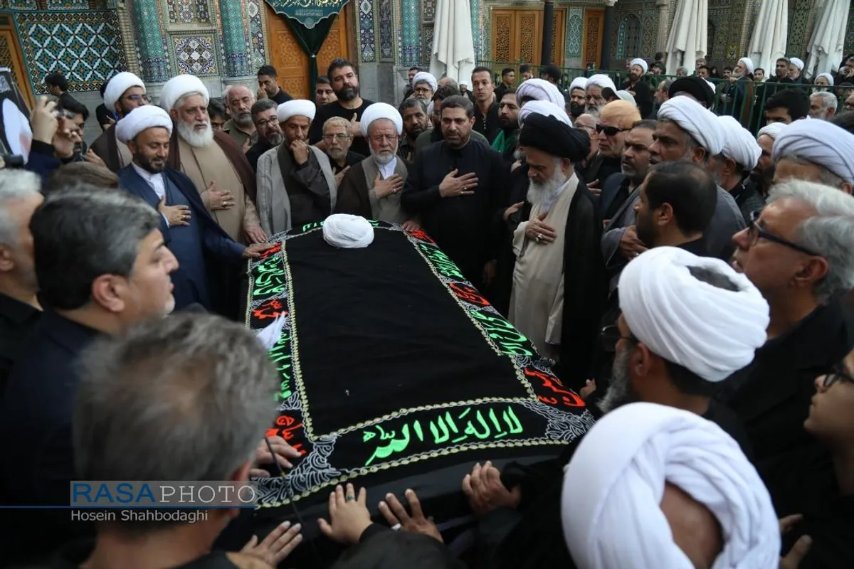 تشییع پیکر آیت&zwnj; الله نعیم آبادی در قم