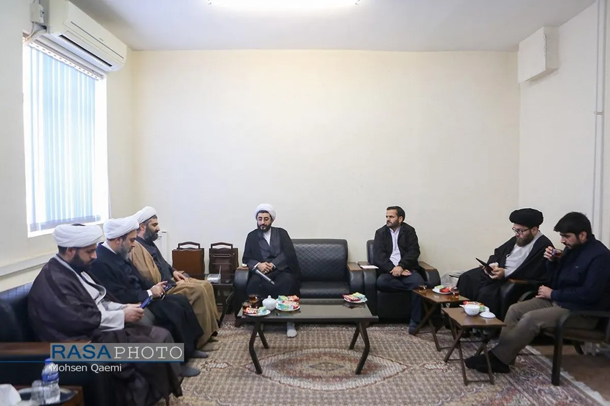 بازدید مدیرعامل و جمعی از اعضای خبرگزاری رسا از مجتمع تبلیغ حوزه علمیه