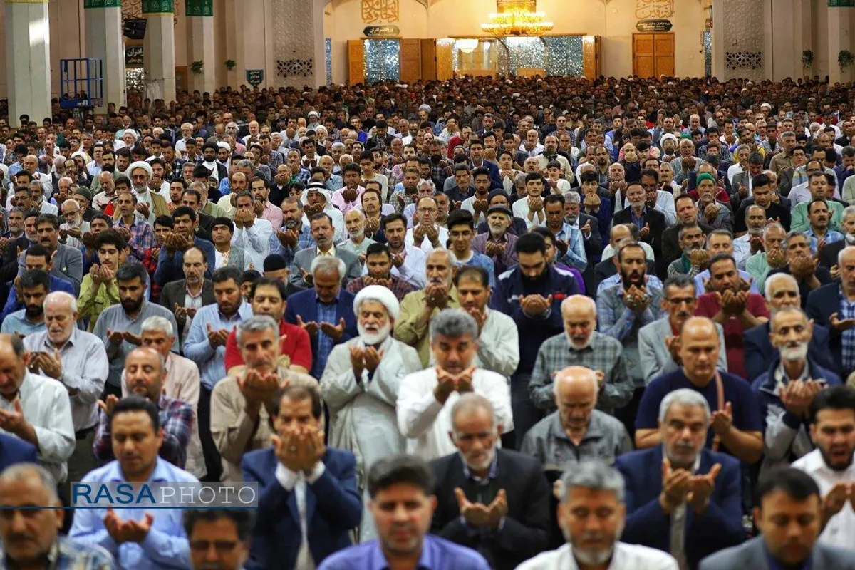 اقامه نماز عید سعید فطر در قم