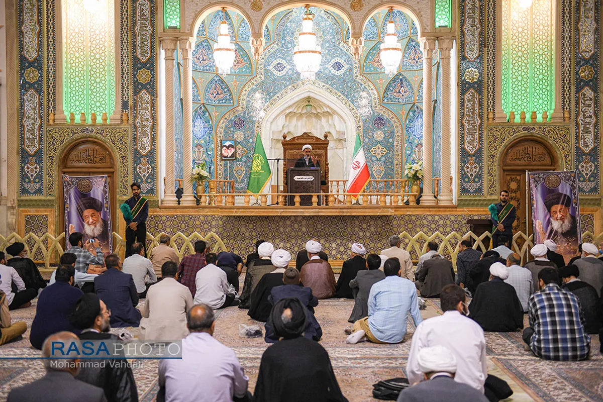 مراسم چهلمین روز ارتحال آیت الله علوی گرگانی