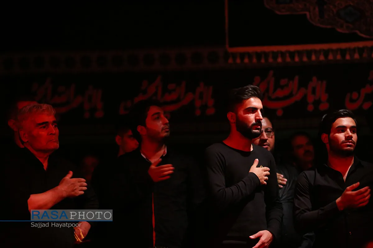 عزاداری شب چهارم محرم در حسینیه شهداء قم با سخنرانی آیت الله اراکی