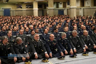 دیدار فرماندهان و کارکنان نیروی هوایی ارتش با حضرت آیت الله خامنه ای فرمانده کل قوا