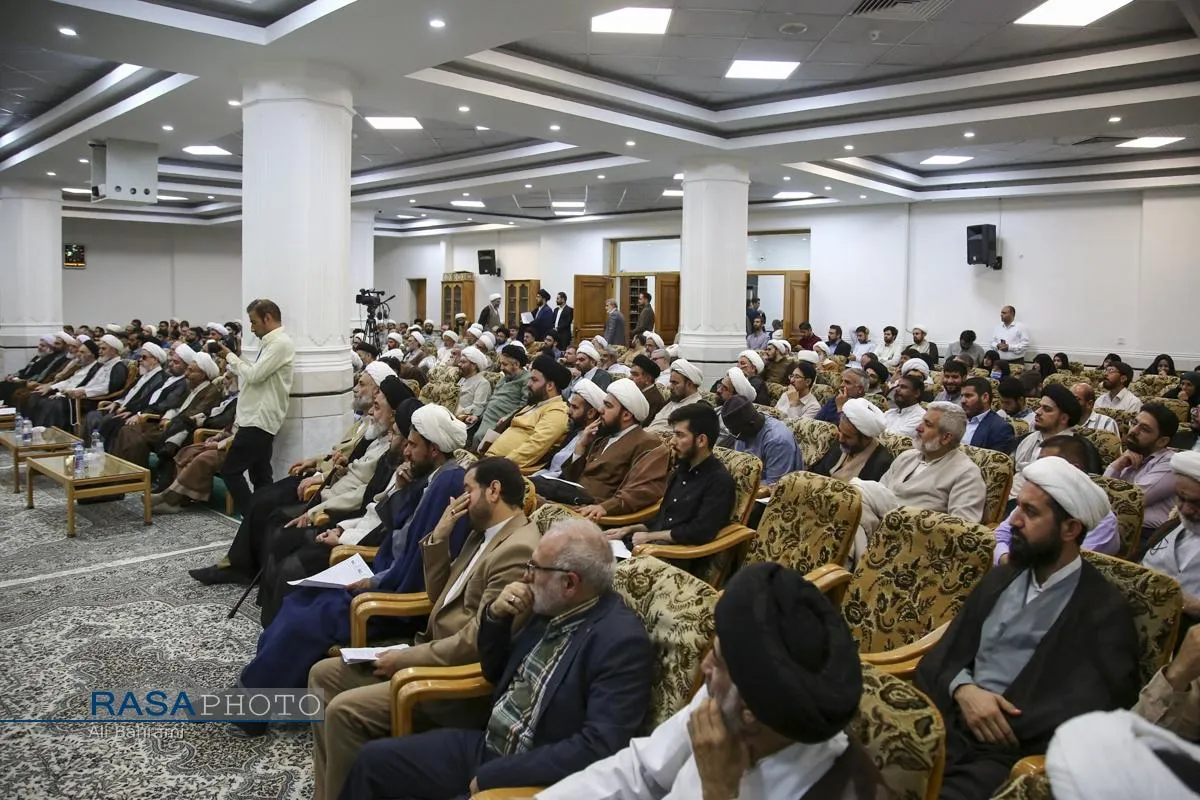 مراسم رونمایی از نرم&zwnj;افزار جامع الاحادیث نسخه ۴